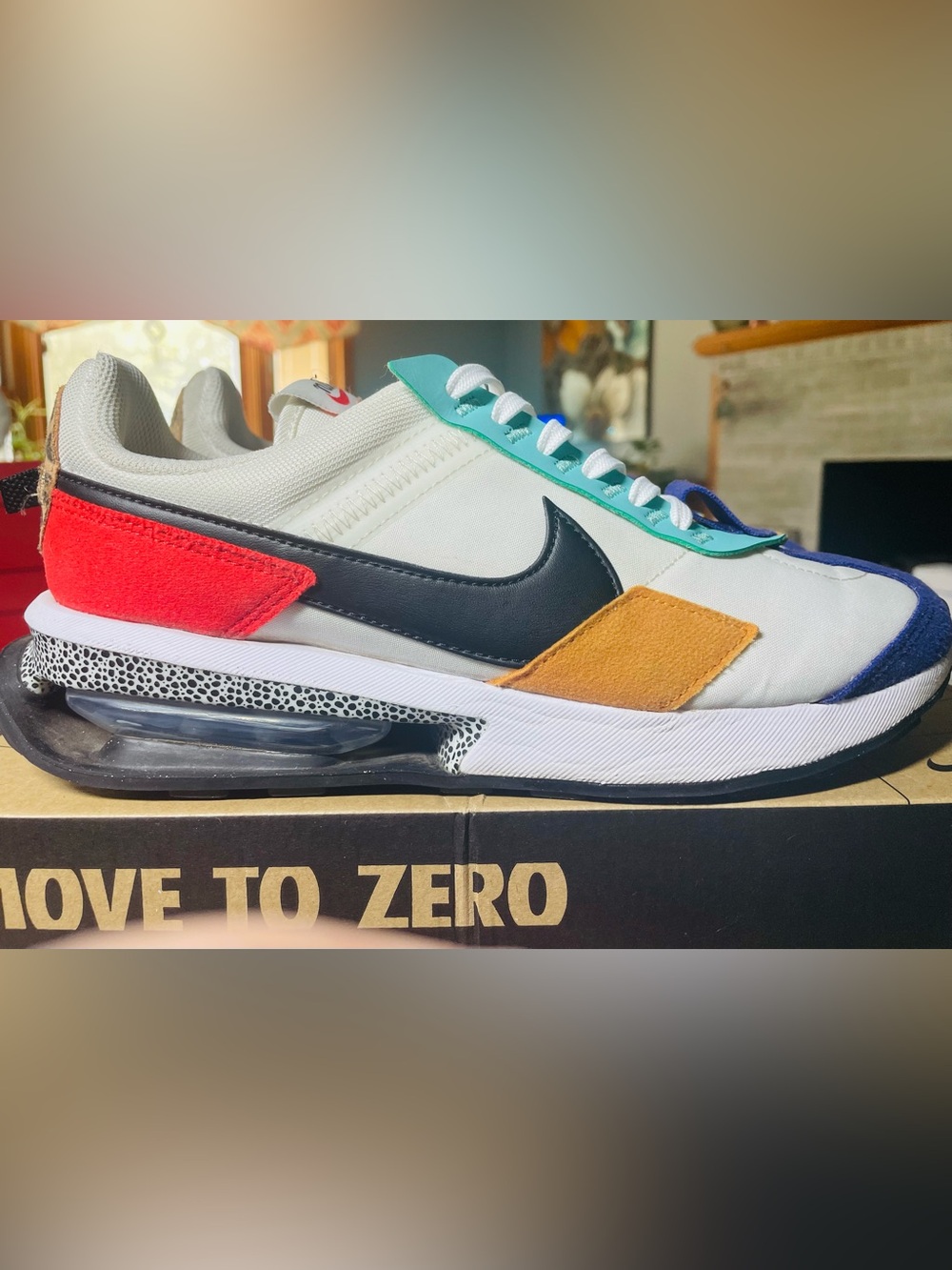 Nike Air Max Pre-Day SE Safari 9W